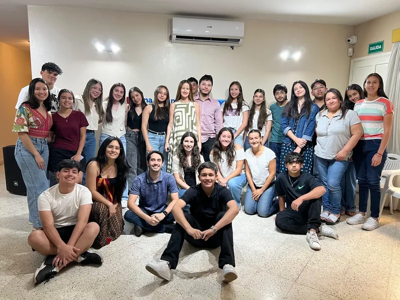 Foto de campaña Sebas Garay