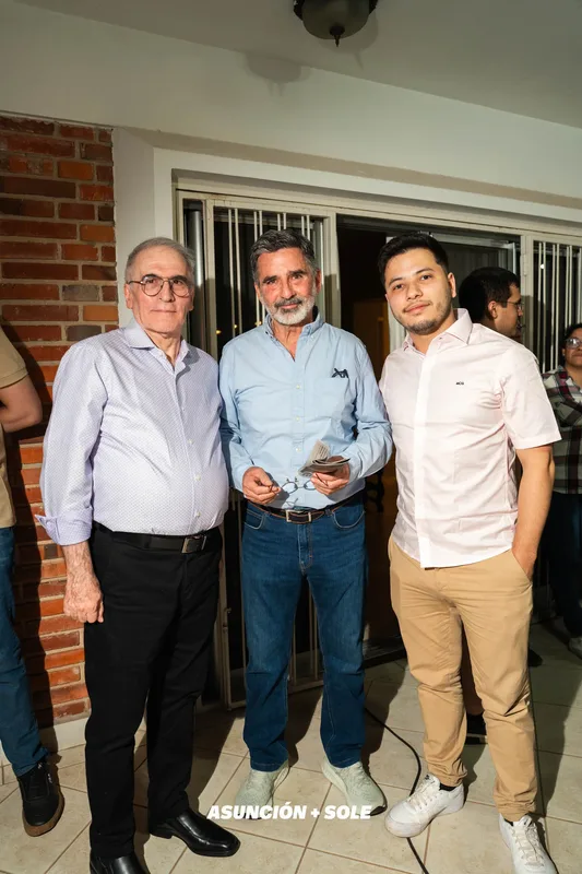 Foto de campaña Sebas Garay